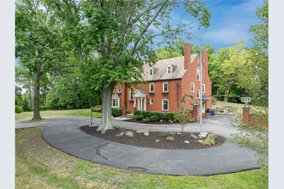 705 E Beau St, East Washington Boro, PA 15301 - Photo 3