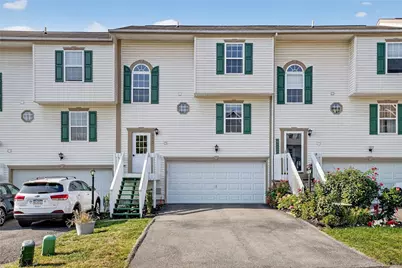 117 Scenic Hill Dr, Carnegie, PA 15106 - Photo 1