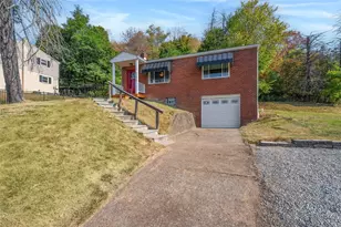 1858 Brodhead Rd, Hopewell Township, PA 15001 - Photo 3