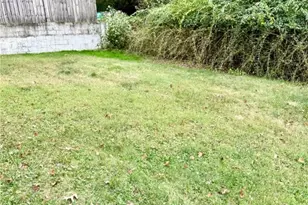 7895 Mark Dr, Pittsburgh, PA 15147 - Photo 27