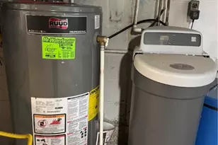 7895 Mark Dr, Pittsburgh, PA 15147 - Photo 25