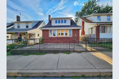 424 Pennsylvania Ave, Rochester, PA 15074 - Photo 1