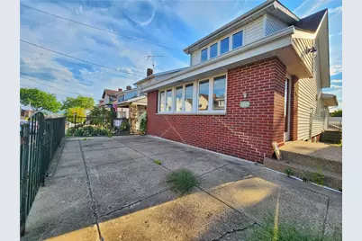 424 Pennsylvania Ave, Rochester, PA 15074 - Photo 3