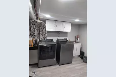 774 Melbourne, Pittsburgh, PA 15217 - Photo 13