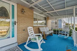 142 Donmor Dr, Ross Twp, PA 15237 - Photo 1