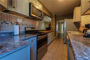 1012 Franklin Ave, Aliquippa, PA 15001 - Photo 7