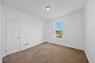 491 Shannon Dr, Mount Pleasant Township, PA 15666 - Photo 15