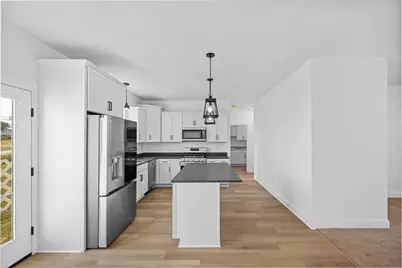 491 Shannon Drive, Mount Pleasant Township, PA 15666 - Photo 7