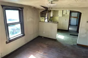 2108 Crestas Ave, North Versailles, PA 15137 - Photo 3