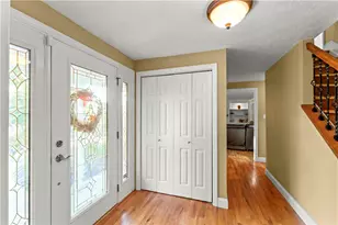 203 King Richard, Peters Township, PA 15317 - Photo 3