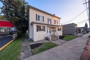 427 Adams St, Rochester, PA 15074 - Photo 1