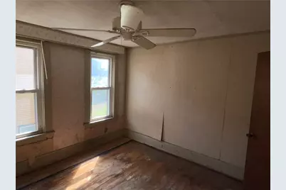 124 E 15th Ave, Homestead, PA 15120 - Photo 9