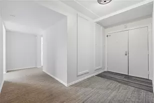 2160 Greentree Rd, Scott Township, PA 15220 - Photo 15