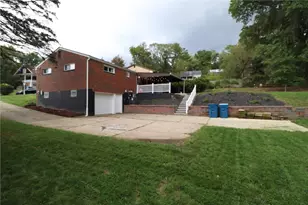 1677 Galeton Dr, Pittsburgh, PA 15147 - Photo 49