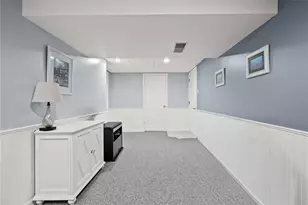 241 Castle Dr, West Mifflin, PA 15122 - Photo 29