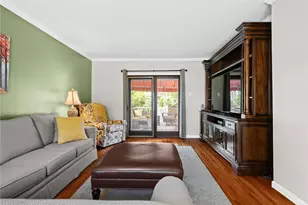 241 Castle Dr, West Mifflin, PA 15122 - Photo 17