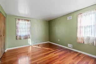 203 Nottingham Dr, Moon-Crescent Township, PA 15108 - Photo 21