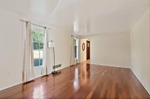 203 Nottingham Dr, Moon-Crescent Township, PA 15108 - Photo 9