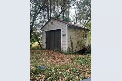 1809 W 11th St, Patterson Township, PA 15010 - Photo 23