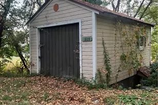 1809 W 11th St, Patterson Township, PA 15010 - Photo 23