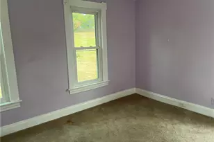 1809 W 11th St, Patterson Township, PA 15010 - Photo 13