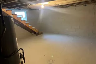 1809 W 11th St, Patterson Township, PA 15010 - Photo 15