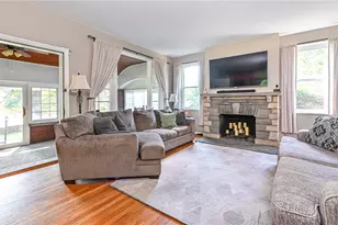 2307 Mt Royal Blvd, Pittsburgh, PA 15116 - Photo 11