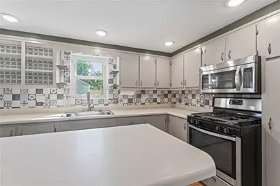 3706 50th St, Pulaski Township, PA 15066 - Photo 7