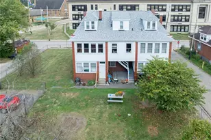 1096 - 1098 Valley St, Stowe Township, PA 15136 - Photo 5