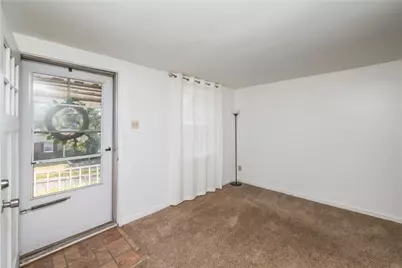 3816 Sunview Drive, Pittsburgh, PA 15227 - Photo 3