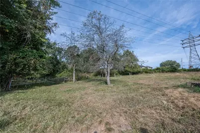 3816 Sunview Drive, Pittsburgh, PA 15227 - Photo 15