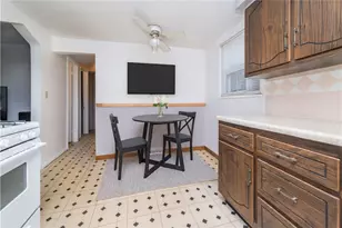 3816 Sunview Dr, Pittsburgh, PA 15227 - Photo 5