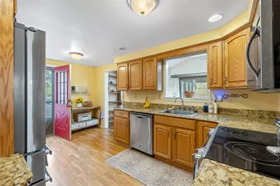 154 Cassia Dr, Jefferson Hills, PA 15025 - Photo 13