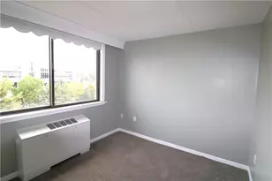 1160 Bower Hill Rd, Pittsburgh, PA 15243 - Photo 11