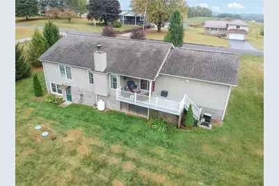 3777 Grandview Rd, Ellwood City, PA 16117 - Photo 9