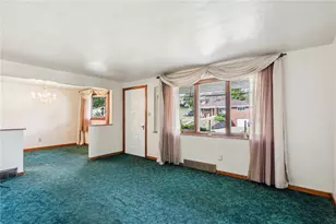 105 Parkwyn Dr, Elizabeth Twp/Boro, PA 15037 - Photo 5