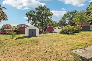 105 Parkwyn Dr, Elizabeth Twp/Boro, PA 15037 - Photo 21
