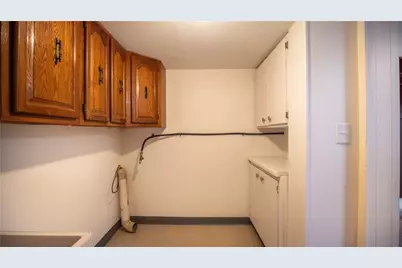 5617 Wickliff Street, Pittsburgh, PA 15201 - Photo 35