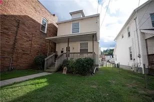 724 4th Ave, Coraopolis, PA 15108 - Photo 1