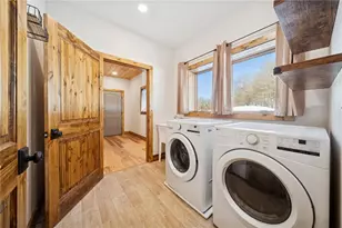 223 Deer Fern Dr, Donegal, PA 15501 - Photo 15