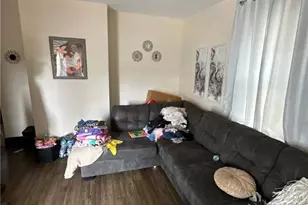 610 10th St, Pitcairn, PA 15140 - Photo 3