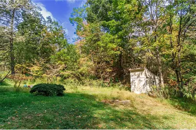 1669 Edgebrook Ave, Pittsburgh, PA 15226 - Photo 17