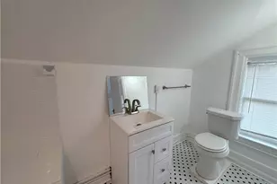 5835 Douglas St, Pittsburgh, PA 15217 - Photo 15