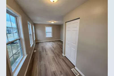 236 Horse Shoe Dr, Findlay Township, PA 15026 - Photo 15