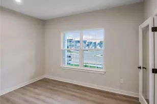 306 Whitecliff Dr, Peters Township, PA 15367 - Photo 3