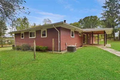 222 Gas Company Rd, Kirby - Mount Morris, PA 15349 - Photo 9