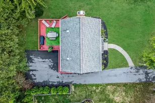 1010 Greenlawn Dr, Pittsburgh, PA 15216 - Photo 33