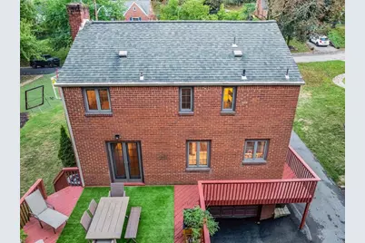 1010 Greenlawn Dr, Pittsburgh, PA 15216 - Photo 45