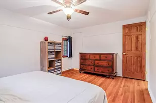 1010 Greenlawn Dr, Pittsburgh, PA 15216 - Photo 19