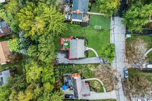 1010 Greenlawn Dr, Pittsburgh, PA 15216 - Photo 35